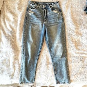 American Eagle Curvy Stretch Mom Jeans